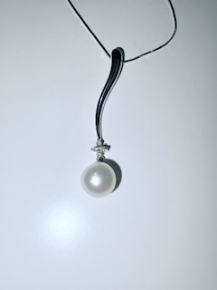 Collana Ciondolo Perla e Brillanti Comete Oro